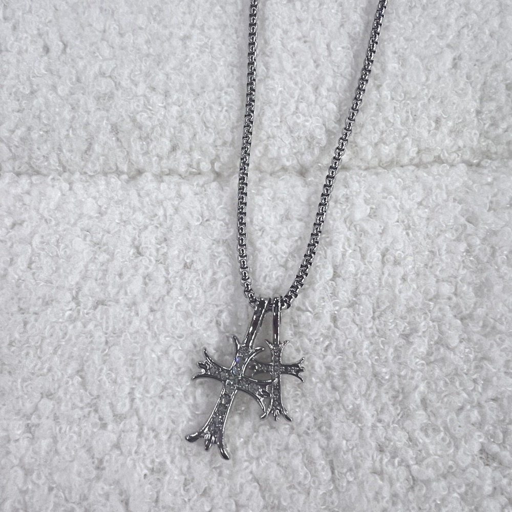 Street Style Fashion Necklace - Bold and Trendy Statement for Every Outfit